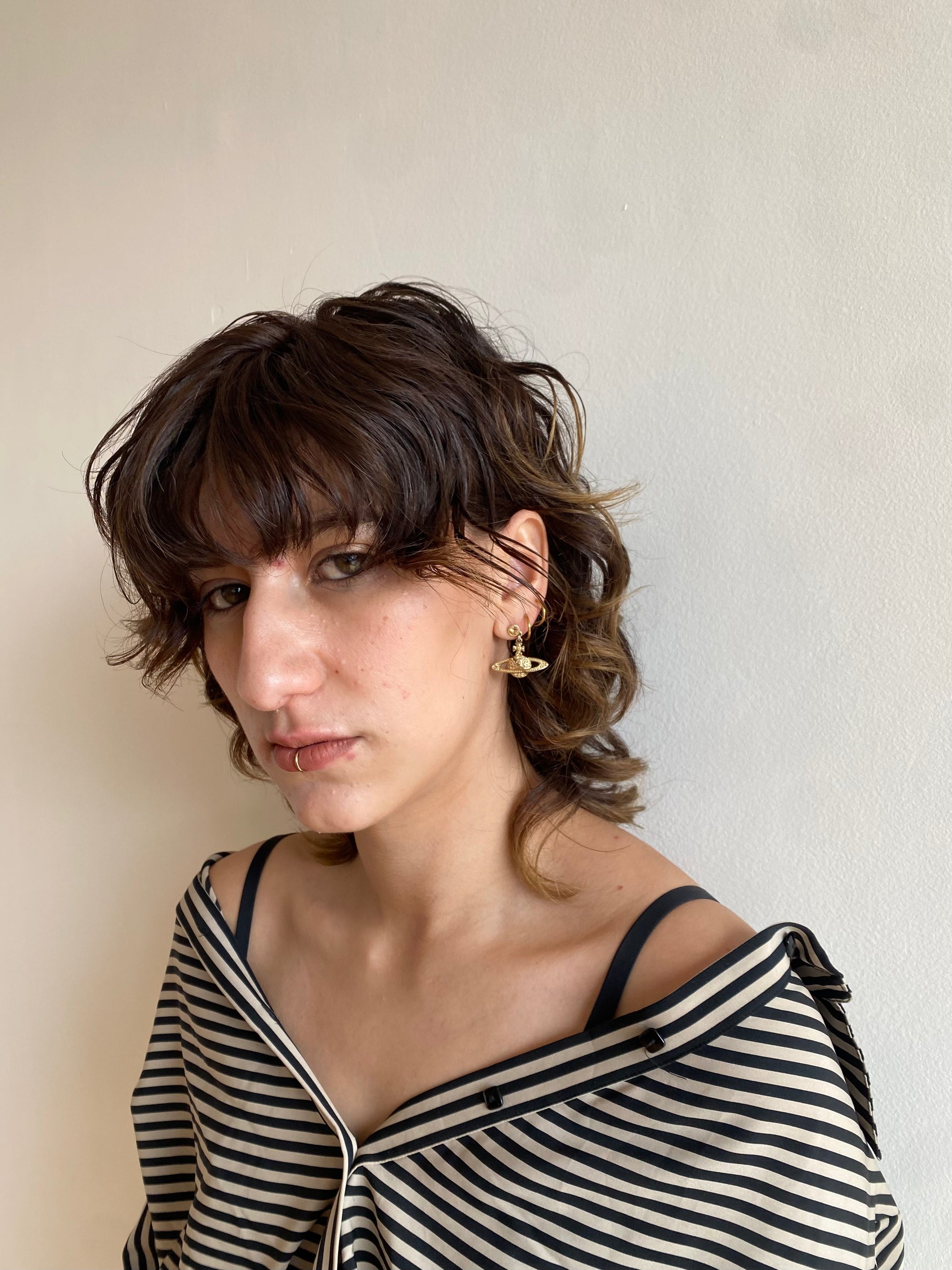 Dangling Orb Earrings (gold)