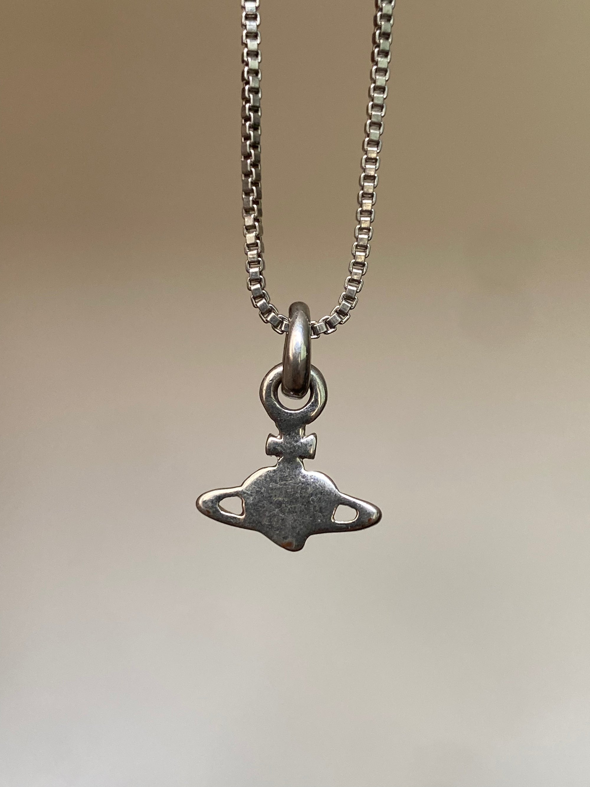 Heart Charm Orb Necklace (red)
